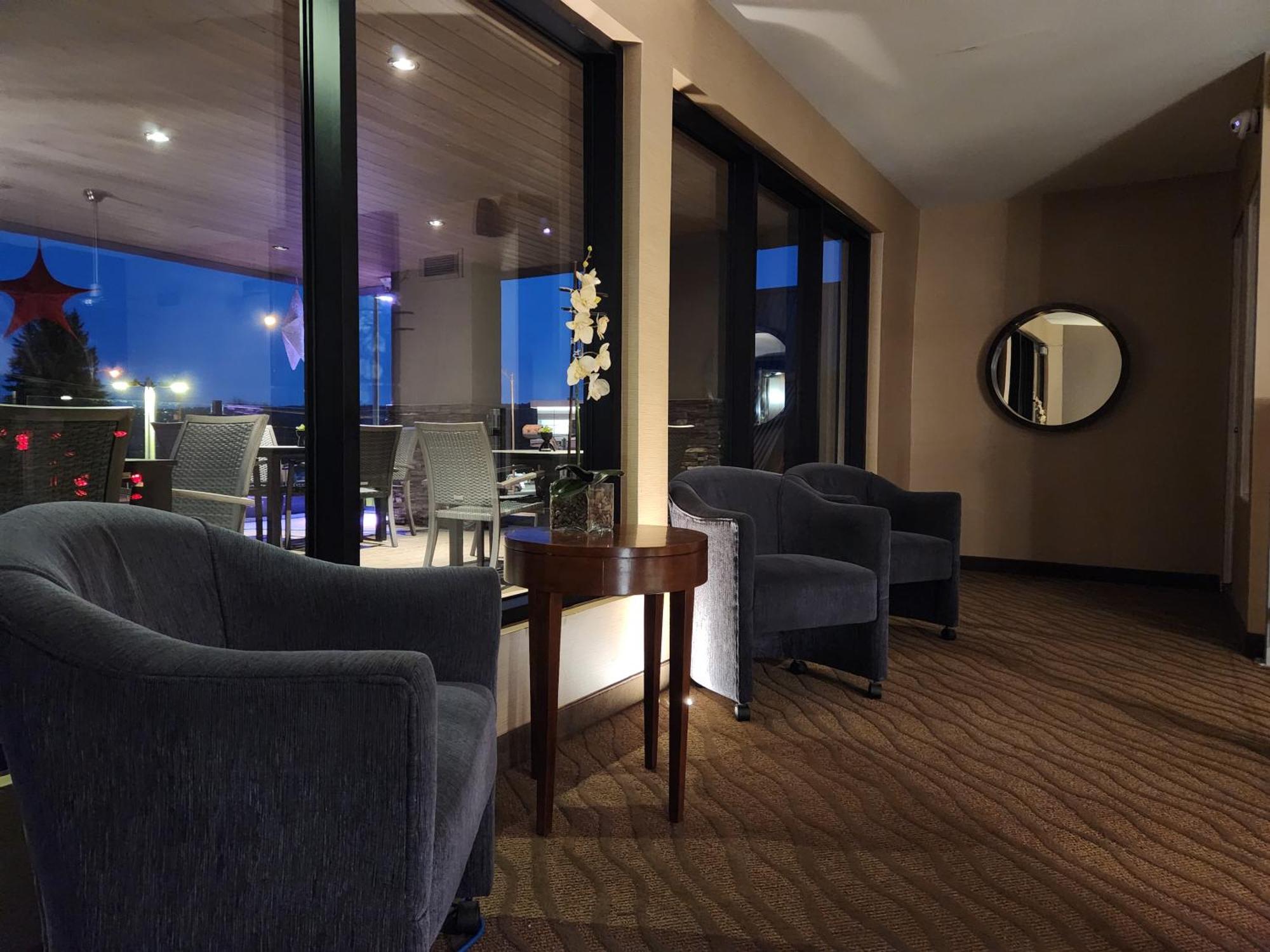 Comfort Inn Saint-Georges Zewnętrze zdjęcie
